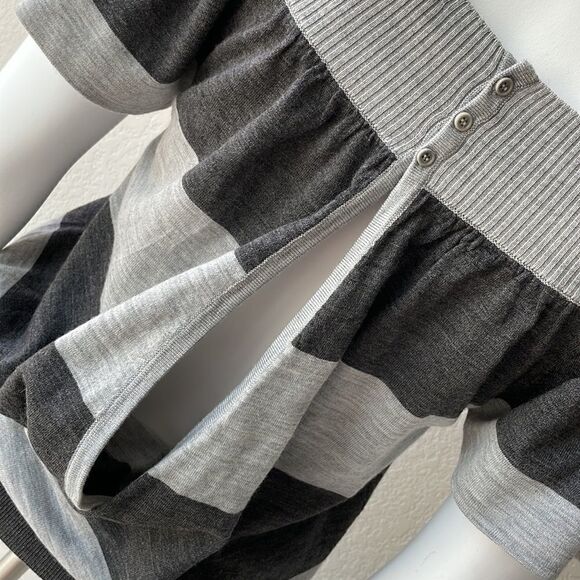 BCBG maxazria 100% Marino wool, off shoulder, open back, MED, like new! 1586 - Picture 4 of 13